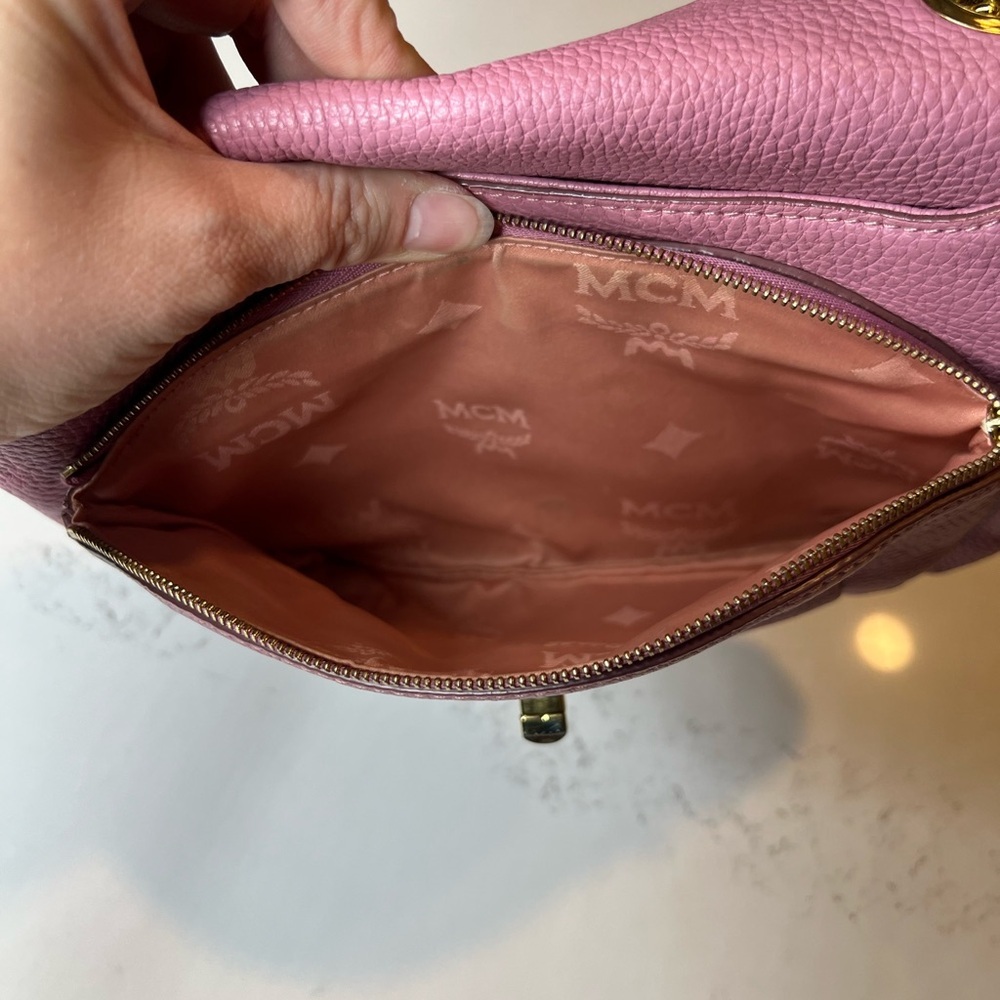MCM Rose Pink Leather Gold Chain Link Shoulder Bag - Picture 8 of 8